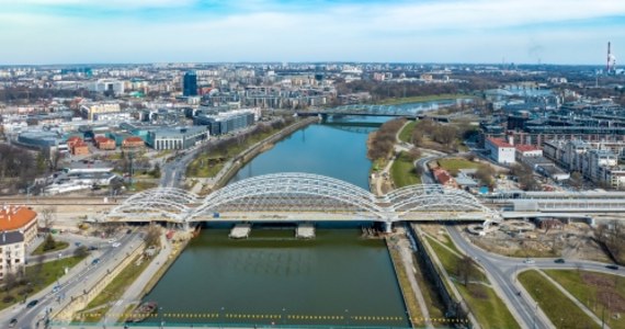 Nowa kładka pieszo-rowerowa między Grzegórzkami i Zabłociem jest już gotowa. Mieszkańcy będą mogli z niej korzystać od soboty 10 czerwca.