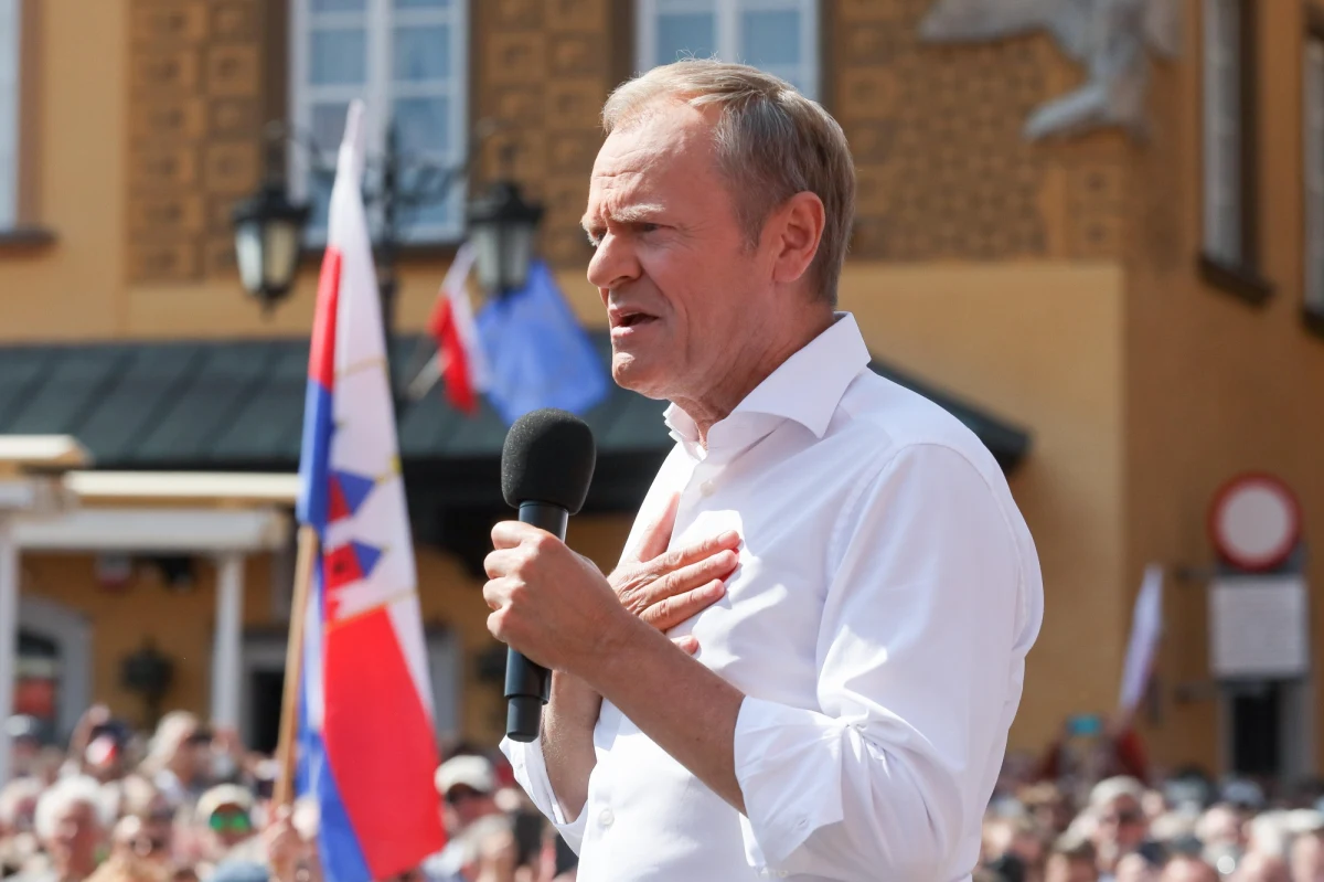 "Rozmiar demonstracji 4. czerwca w Warszawie trochę mnie zaskoczył" - przyznał w rozmowie w radiu RMF24 prof. Wawrzyniec Konarski, pytany o rekordową frekwencję podczas marszu zwolenników opozycji. Politolog, rektor Akademii Finansów i Biznesu Vistula zauważa, że takie zaangażowanie wielu Polaków może tym bardziej zaskakiwać, bo jak wiadomo, my nie jesteśmy jako społeczeństwo zbytnio skłonni do tego, żeby rezygnować z wygody czasu wolnego, jeśli chodzi o wolne dni. "To jest rzeczywiście poznawczo dla mnie bardzo interesujący moment"- przyznał rozmówca Piotra Salaka.