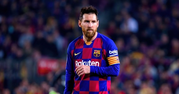 Lionel Messi chce wrócić do FC Barcelona - ogłosił w poniedziałek ojciec argentyńskiego piłkarza, a zarazem jego agent sportowy Jorge Messi, który przybył do Katalonii. Jego wizyta uznawana jest za element negocjacji dotyczących transferu zawodnika.