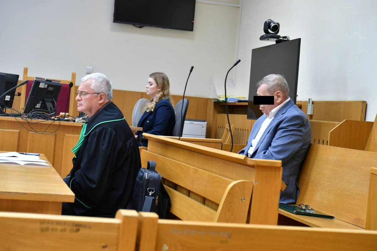 Były zastępca komenda ZK w Barczewie i niejawny funkcjonariusz SB - Witold Ł. został skazany za zbrodnie przeciw ludzkości w związku z represjami i torturami wobec opozycjonistów antykomunistycznych. Sąd Rejonowy dla Warszawy-Mokotowa wymierzył mu jeden rok i trzy miesiące więzienia.