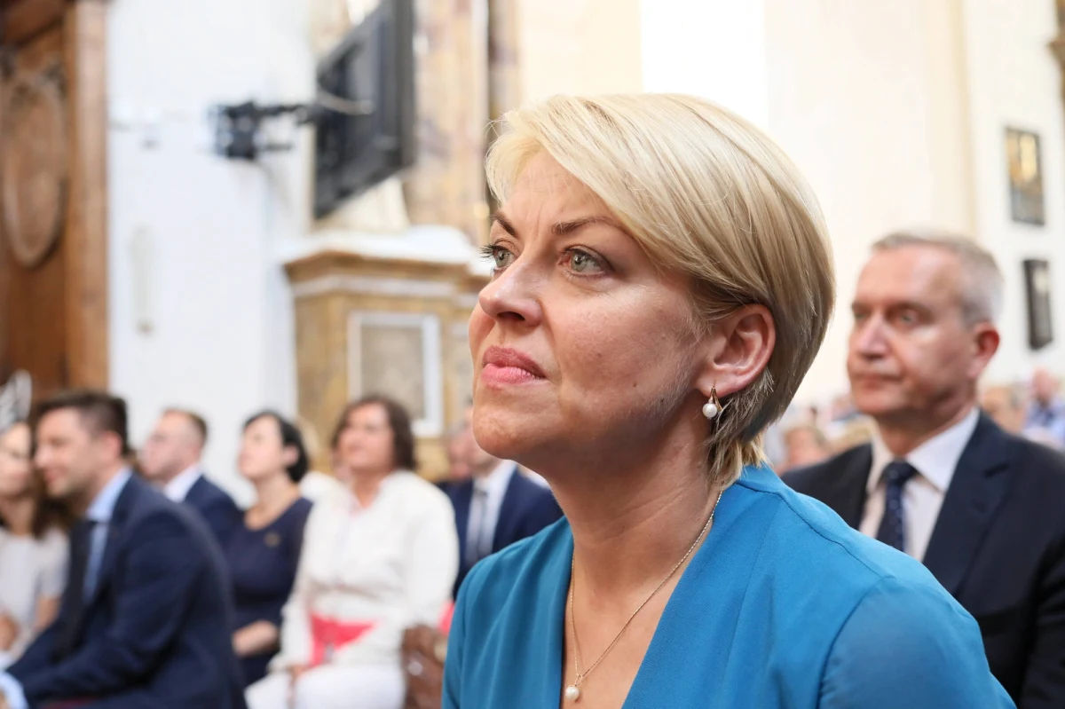 Wieloletnia przewodnicząca Związku Polaków na Białorusi Andżelika Borys zostanie Honorową Obywatelką Miasta Poznania – zdecydowali we wtorek miejscy radni. W trakcie sesji podjęto także decyzje o przyznaniu tytułów "Zasłużonego dla Miasta Poznania".