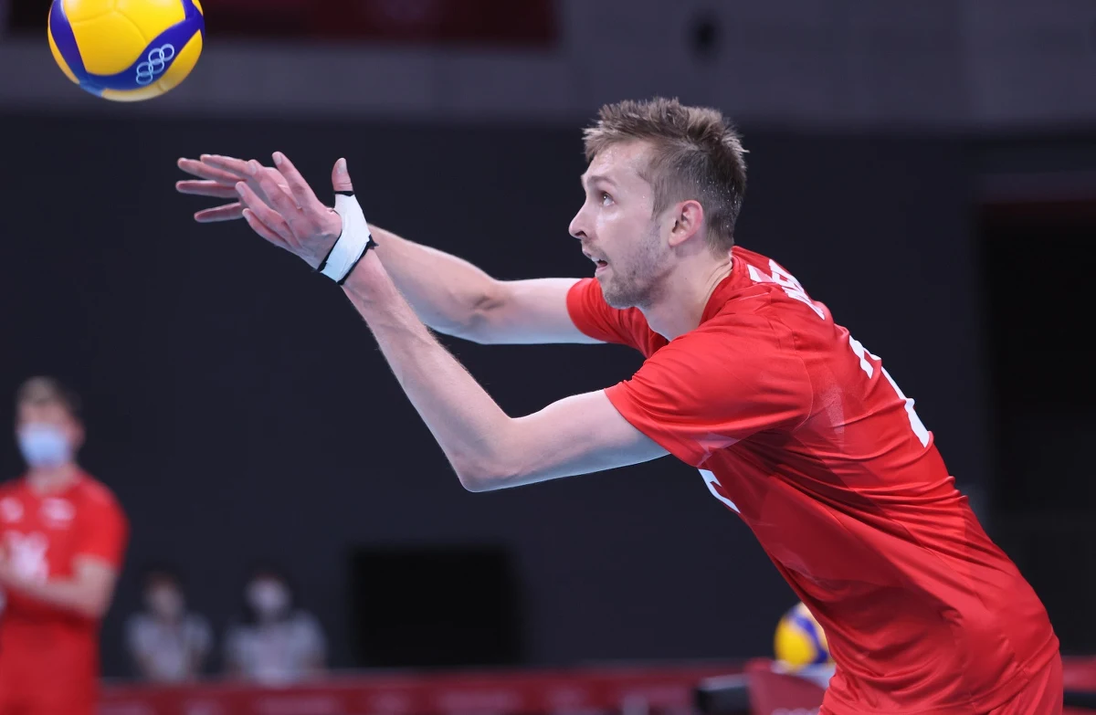 Polscy siatkarze wygrali w Nagoi z Francją 3:1 (25:23, 18:25, 35:33, 25:15) w swoim pierwszym meczu Ligi Narodów. W czwartek podopieczni trenera Nikoli Grbica zmierzą się z Iranem, który we wtorek przegrał z Japonią 0:3.