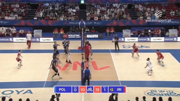 Fragmenty meczu Ligi Narodów siatkarzy 2023 Polska – Iran 3:2 (23:25, 23:25, 25:21, 25:15, 15:13).

