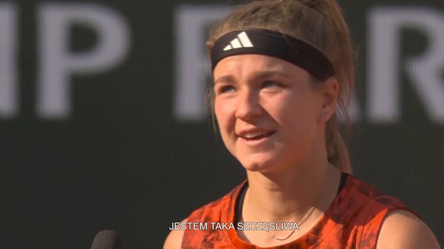 W półfinale Rolanda Garrosa Aryna Sabalenka zmierzyła się z Karoliną Muchovą. Chociaż faworytką meczu była Białorusinka, to ostatecznie lepsza okazał się Czeszka. - Dziękuję bardzo wszystkim. Naprawdę nie wiem, co się stało.  Atmosfera, ludzie po prostu na mnie naciskają, we wszystkich meczach. To niewiarygodne, po prostu starałam się walczyć i to zadziałało. Jestem taka szczęśliwa. – powiedziała po meczu Muchova. 