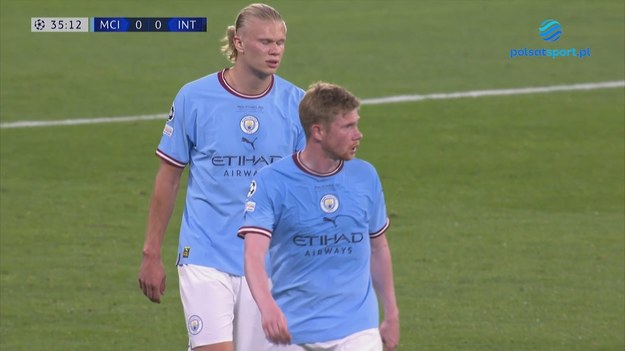 W minucie 36. meczu Manchester City - Inter Mediolan boisko opuścił Kevin De Bruyne.

Składy wyjściowe meczu:

Manchester City: Ederson – Akanji, R. Dias, N. Aké – B. Silva, De Bruyne, Stones, Rodri, Gundogan (C), Grealish – Haaland.
Rezerwowi: Carson, Ortega – Walker, K. Phillips, Laporte, J. Alvarez, S. Gómez, Mahrez, Perrone, Foden, Lewis, Palmer.
Trenér: Pep Guardiola

Inter Mediolan: Onana – Darmian, Acerbi, Bastoni – Dumfries, Barella, Brozović (C), Çalhanoglu, Dimarco – L. Martínez, Džeko.
Rezerwowi: Handanovic, Cordaz – de Vrij, Gagliardini, J. Correa, Bellanova, Gosens, Asllani, Mchitarjan, Skriniar, Lukaku, D'Ambrosio.
Trener: Simone Inzaghi

Pełne prawa do transmisji Ligi Mistrzów w sezonie 2022/23 w Polsce posiada Grupa Polsat, która pokazuje rozgrywki od sezonu 2018/2019. Transmisje Ligi Mistrzów można oglądać w tv na kanałach Polsat Sport Premium. Mecze Ligi Mistrzów można obejrzeć również online live stream na  Polsat BOX Go   Oglądaj wygodnie gdziekolwiek chcesz: na komputerze, na tablecie, na smartfonie, na Smart TV. Relacje i wyniki meczów na  sport.interia.pl 

W tekście zawarto link serwisu partnerskiego

