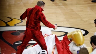Wstrząsająca sytuacja w lidze NBA. Mistrz posłał maskotkę do szpitala
