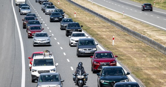 Potężne korki na trasach powrotów z długiego weekendu nad morzem. Utrudnienia są w Kujawsko-Pomorskiem, Pomorskiem i Zachodniopomorskiem. 