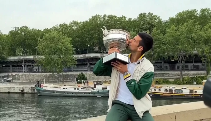 Kulisy sesji zdjęciowej Novaka Djokovicia w Paryżu. WIDEO