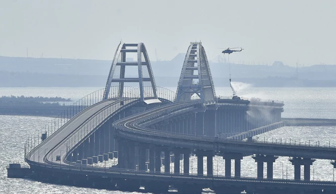 Alarm powietrzny w Sewastopolu. Ruch na moście Krymskim wstrzymany