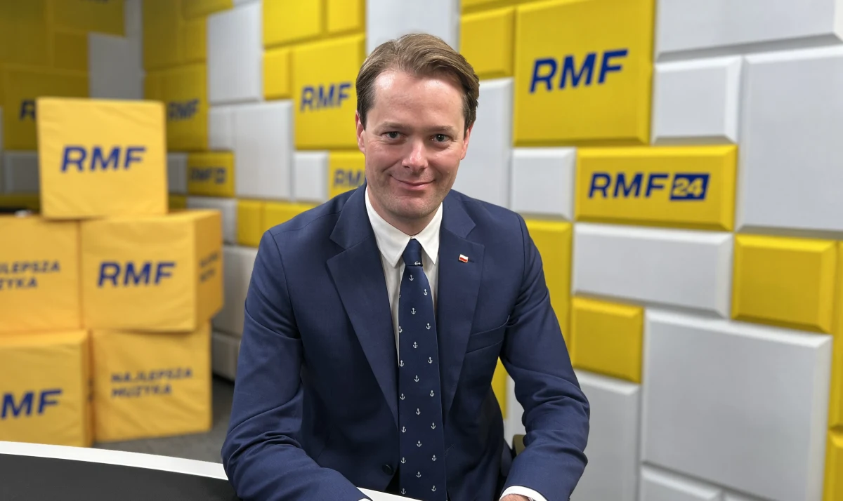 "Jeżeli chodzi o komisję ds. badania wpływów rosyjskich, to ona niewątpliwie powstanie, ponieważ taki jest obowiązek Sejmu" - mówił w Rozmowie w południe w RMF FM Jarosław Krajewski. Poseł Prawa i Sprawiedliwości nie chciał jednak zdradzić, ilu członków do składu komisji zgłosi partia rządząca.