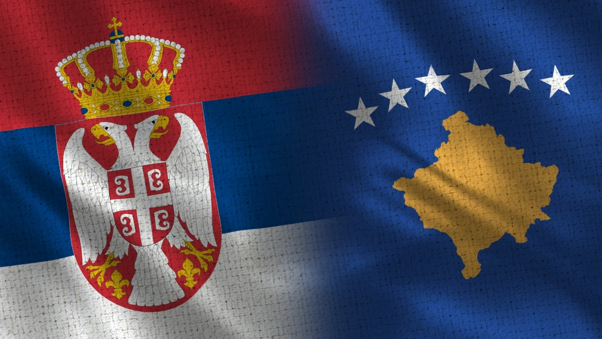 ​Po porwaniu trzech kosowskich policjantów przez siły serbskie podjęliśmy decyzję o wprowadzeniu zakazu wjazdu do Kosowa pojazdów z tablicami rejestracyjnymi Republiki Serbii - poinformował w środę rzecznik kosowskiego rządu Prparim Krueziu.