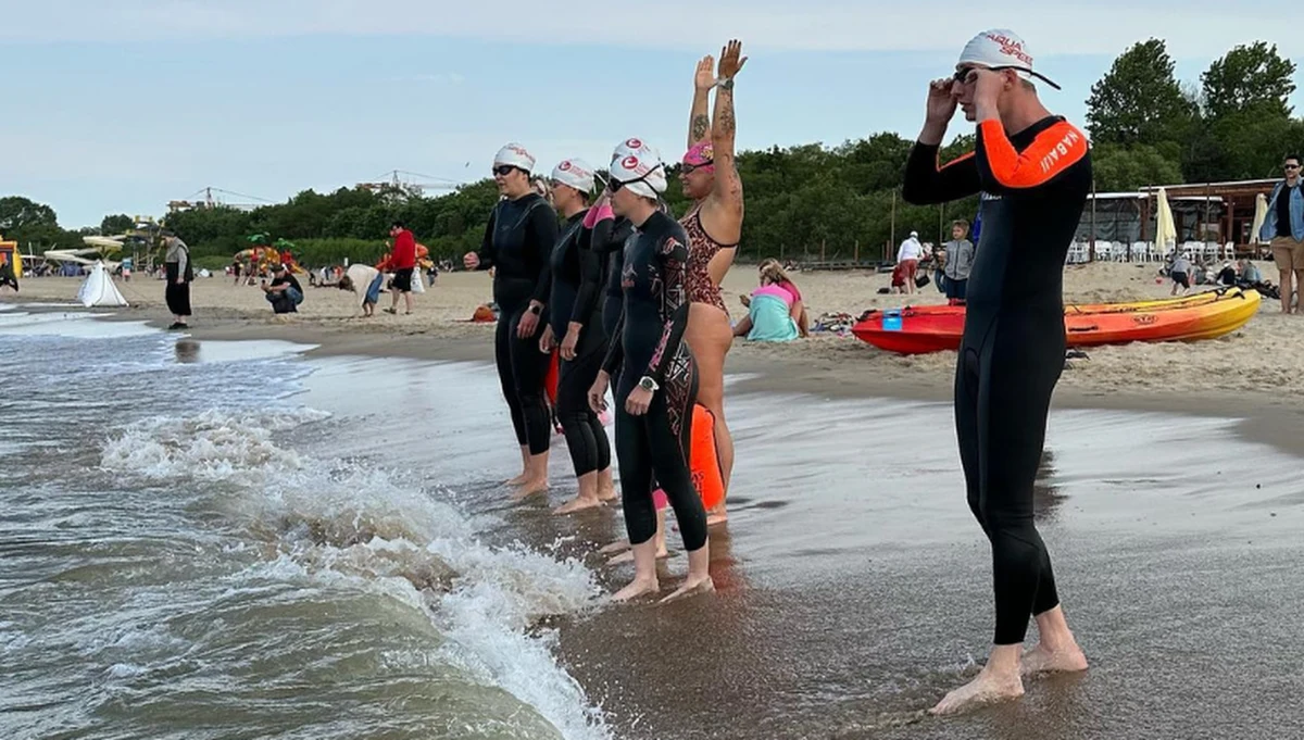 Pływanie w morzu, bieg wzdłuż plaży i finisz na molo przy gromkim aplauzie publiczności - tego właśnie doświadczają uczestnicy LOTTO Challenge Gdańsk, którego trzecia edycja przed nami. Od 16 do 18 czerwca w Brzeźnie, niezwykle malowniczej nadmorskiej części Gdańska.
