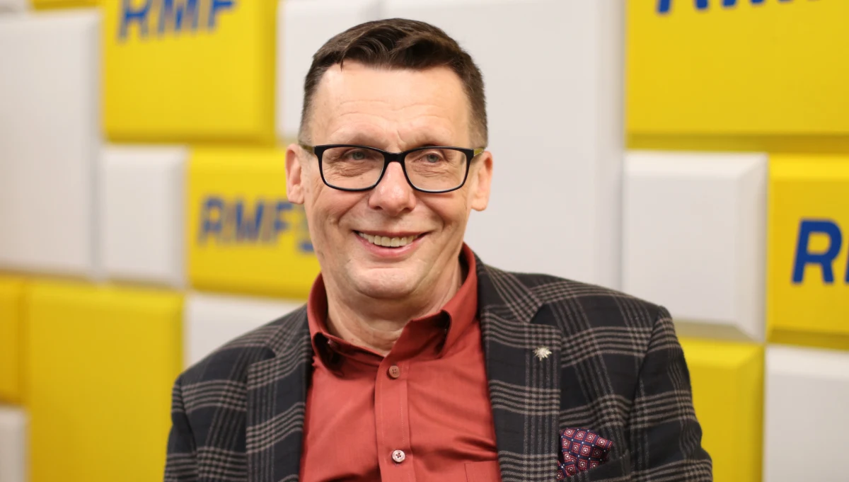 "Jeżeli Jarosław Kaczyński zdecyduje o powrocie do rządu, to wróci. I wróci na każde stanowisko, jakie uzna za stosowane. Jest liderem partii, jest liderem Zjednoczonej Prawicy" – w Porannej rozmowie w RMF FM przewodniczący sejmowej Komisji Sprawiedliwości i Praw Człowieka Marek Ast. Jak dodał, chciałby, aby Kaczyński wrócił do rządu.