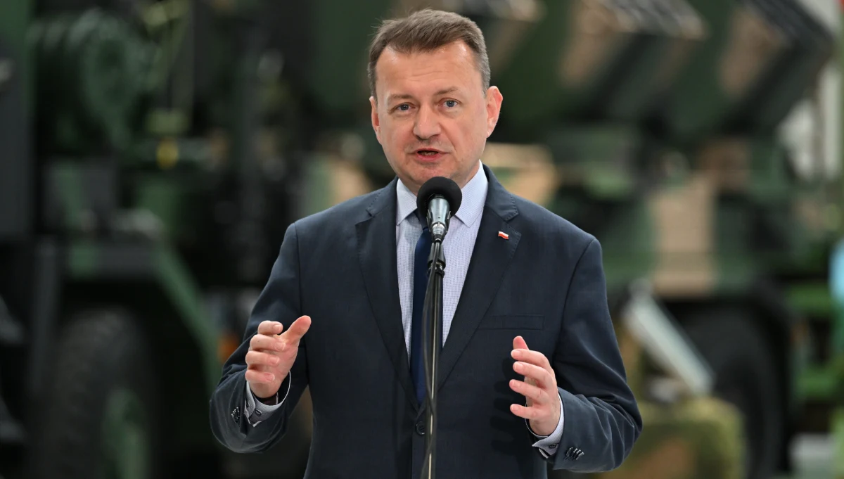 Minister obrony Mariusz Błaszczak nie powiadomił prokuratury o możliwości popełnienia przestępstwa przez dowódcę operacyjnego rodzajów sił zbrojnych w związku z przylotem do Polski rosyjskiej rakiety, mimo że publicznie zarzucił mu niedopełnienie obowiązków.