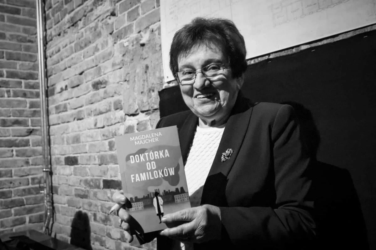 ​Zmarła pediatra Jolanta Wadowska-Król, która w latach 1974-1981 uratowała przed zachorowaniem lub śmiercią na ołowicę tysiące dzieci mieszkających w pobliżu huty Szopienice w Katowicach - poinformował w niedzielę po południu prezydent Katowic Marcin Krupa.