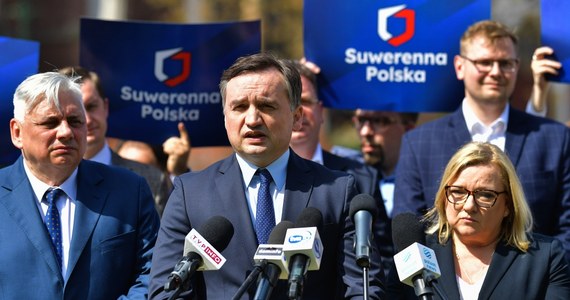 Wiceminister sprawiedliwości Michał Woś poinformował, że wspólny start Prawa i Sprawiedliwości oraz Suwerennej Polski to już tylko kwestia ostatnich porozumień.