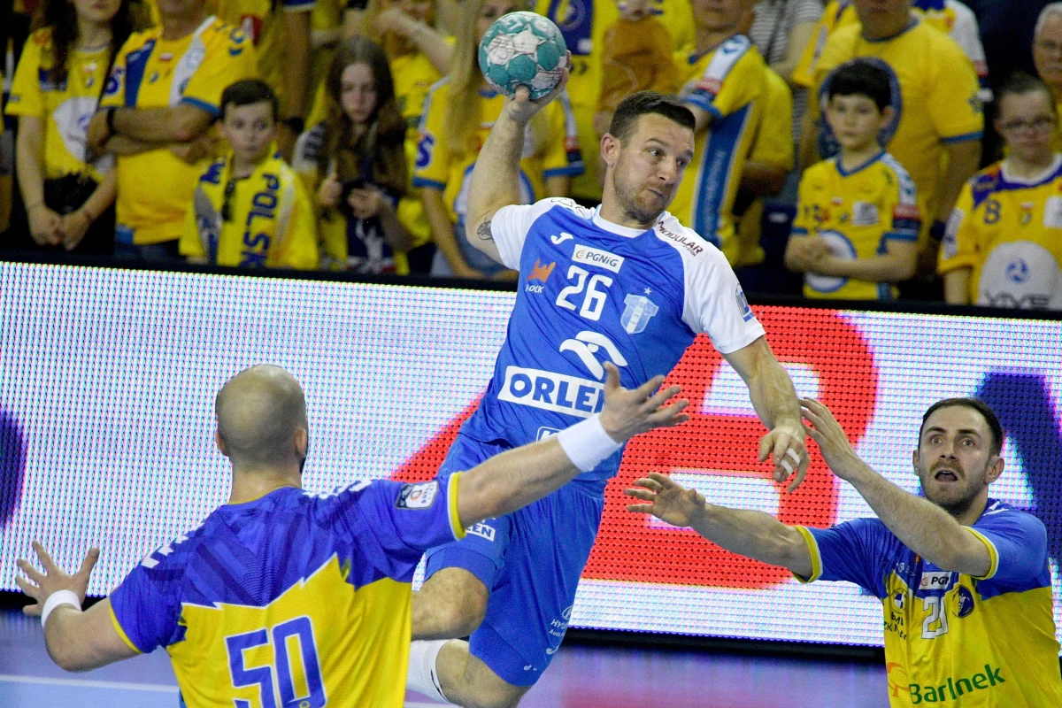 Komitet Wykonawczy EHF zdecydował w Kolonii, że Orlen Wisła Płock będzie jedną z sześciu drużyn, które po weryfikacji dokumentów zgłoszeniowych zostały dopuszczone do gry w Lidze Mistrzów piłkarzy ręcznych w sezonie 2023/24. Wśród kobiet prawo to uzyskało Zagłębie Lubin