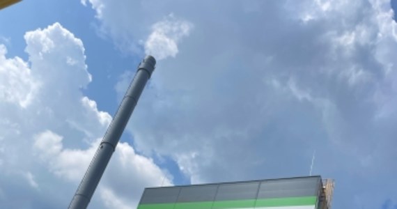 Pierwszy blok elektryczno-ciepłowniczy na biomasę ruszył w Elektrociepłowni Megatem Lublin. Dzięki temu wyłączony będzie blok węglowy. Mieszkańcy zyskają znacznie czystsze powietrze, bo biomasa nie emituje CO2.