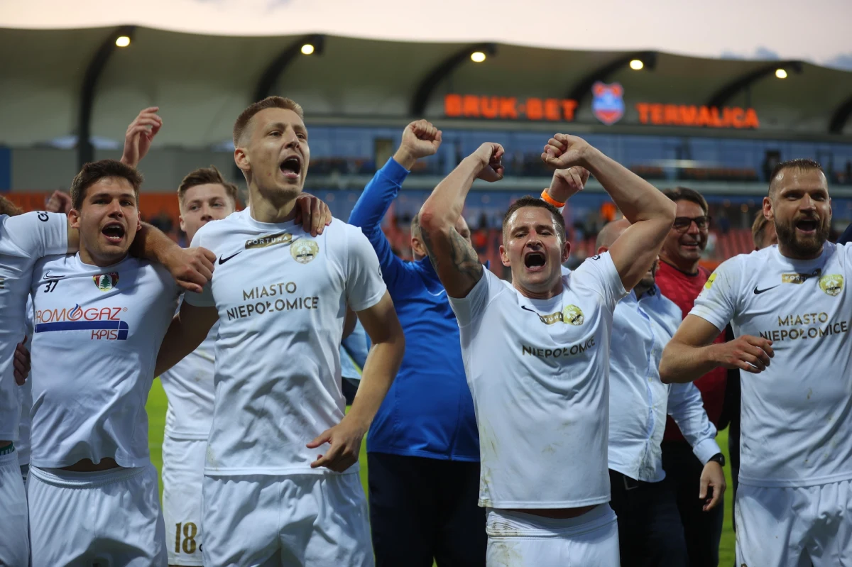 To już oficjalna wiadomość. Nie na stadionie Wisły, ale na obiekcie Cracovii będzie rozgrywała swoje mecze debiutująca w piłkarskiej ekstraklasie Puszcza Niepołomice.