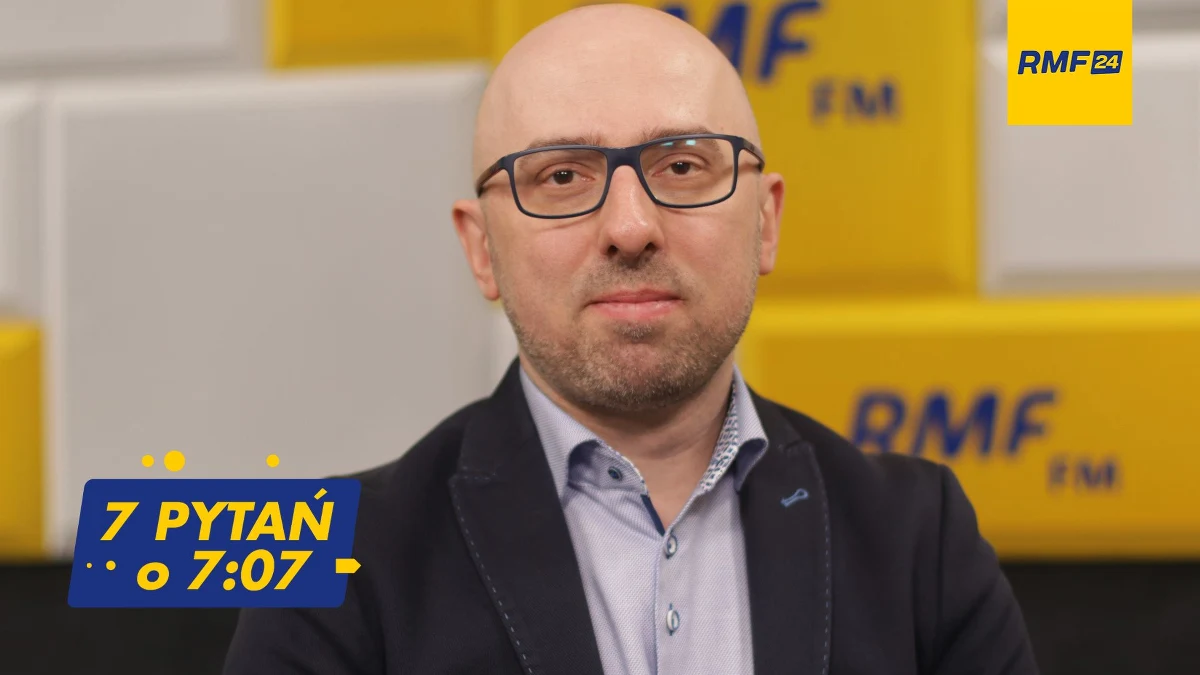 „Dziś lewicowi wyborcy głosują na lewicę złożoną z dawnego SLD, czy Wiosny Roberta Biedronia, a część z nich także na Platformę Obywatelską. Można więc powiedzieć, że Donald Tusk skradł trochę te serca lewicowe” - mówił w rozmowie 7 pytań o 7.07 były rzecznik prasowy Andrzeja Dudy oraz były członek sztabu PiS w wyborach w 2015 roku, Krzysztof Łapiński. 