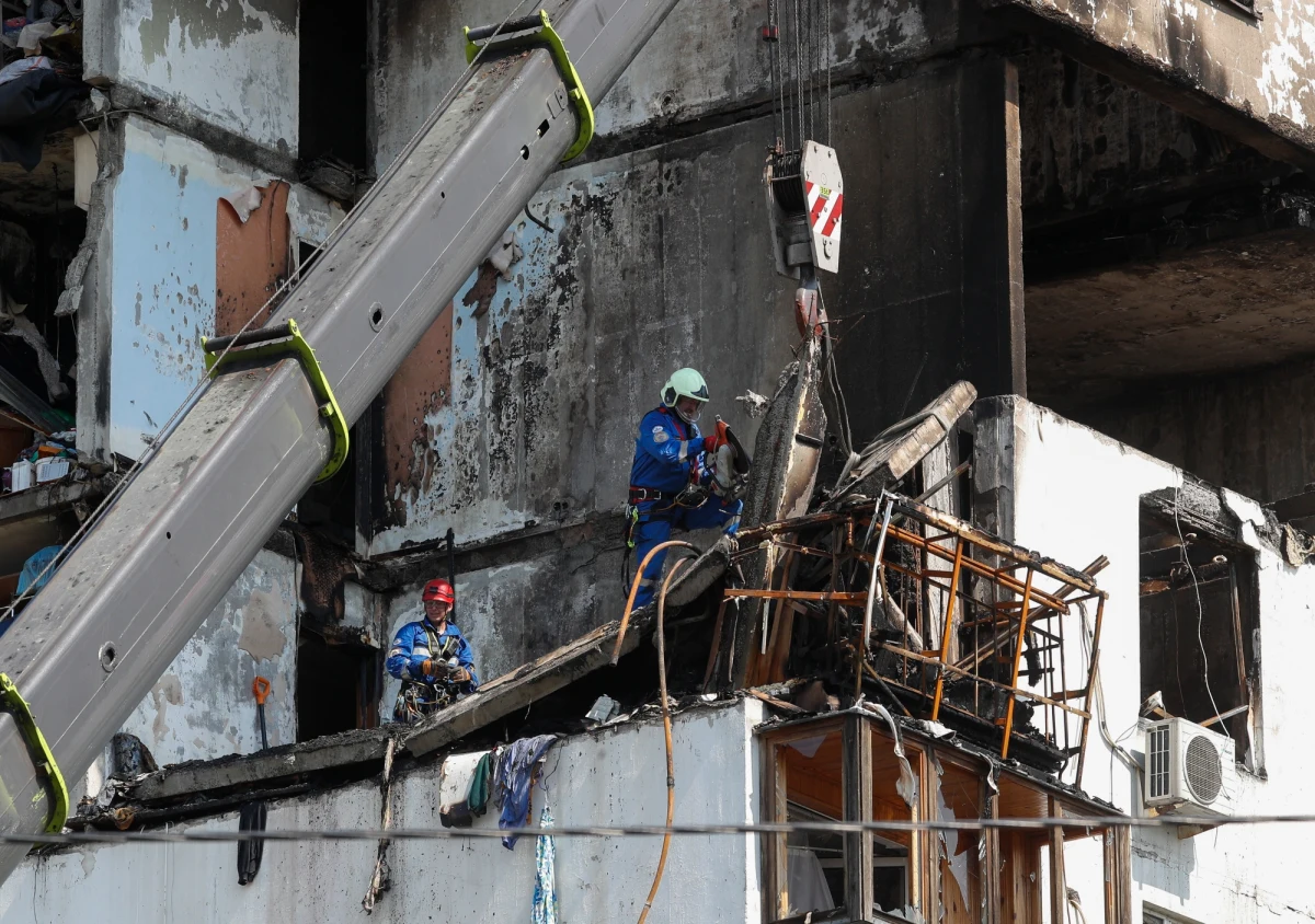 Ukraińcy jeszcze nie zaczęli tego, co ma się zacząć. Wiele na to wskazuje, że Ukraina szuka słabych punktów armii rosyjskiej - oceniał w internetowym Radiu RMF 24 Bartłomiej Wypartowicz z Defence24, komentując doniesienia o ukraińskiej kontrofensywie. Zdaniem eksperta do spraw militarnych trzeba zadać sobie pytania, czy ta ofensywa w ogóle wystartowała, bo od dłuższego czasu rzeczywiście medialnie ta kontrofensywa jest bardzo mocno pompowana. Strona ukraińska natomiast mówi, że jeszcze niczego nie zaczęła tak naprawdę - zauważa gość Tomasza Terlikowskiego.