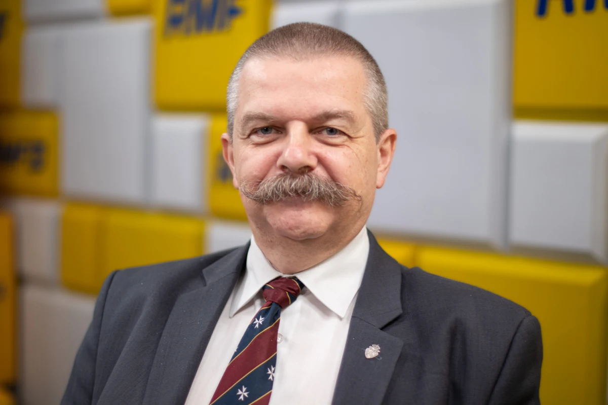 "Rosja, podobnie jak w przeszłości, ma swoich agentów w Polsce; w naszym kraju funkcjonują też tzw. pożyteczni idioci Kremla, czyli nieświadomi agenci wpływu działający na korzyść Moskwy" - mówił w Porannej rozmowie w RMF FM politolog Przemysław Żurawski vel Grajewski.