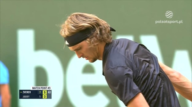 Skrót meczu ćwierćfinałowego turnieju ATP w Halle Alexander Zverev - Nicolas Jarry 7:5, 6:3.

