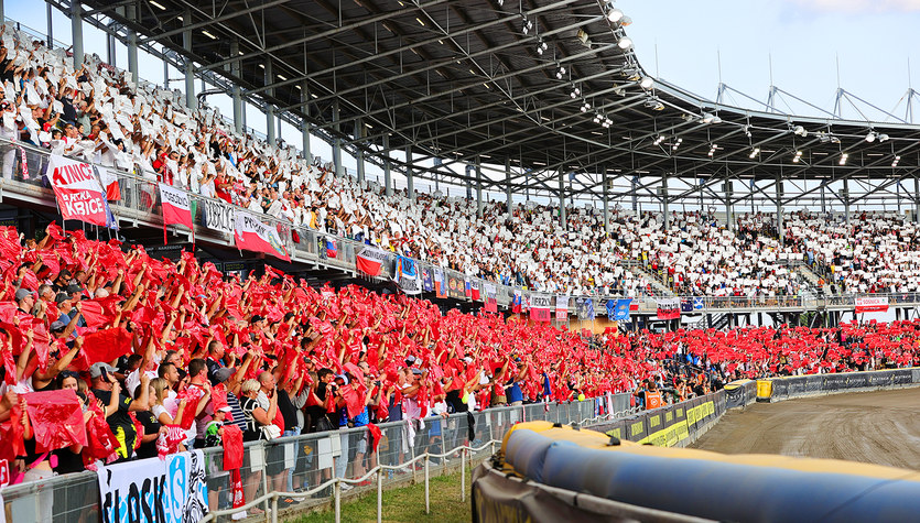 Żużel, zuzel, wyniki na żywo, extraliga, grand prix, Gollob, unia tarnów Polski klub wyróżniony. Słynny stadion w popularnej grze