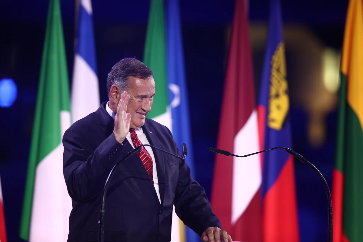 „Fakt, że trybuny są puste, nie jest dla zawodników najlepszy. Mamy najlepszych sportowców Europy i oni zasługują na coś więcej” – tak niewielką frekwencję podczas lekkoatletycznych drużynowych mistrzostw Europy rozgrywanych w ramach III Igrzysk Europejskich skomentował szef Stowarzyszenia Europejskich Komitetów Olimpijskich Spyros Capralos. Grek podkreślił jednak, że organizacja igrzysk w Polsce jest perfekcyjna.