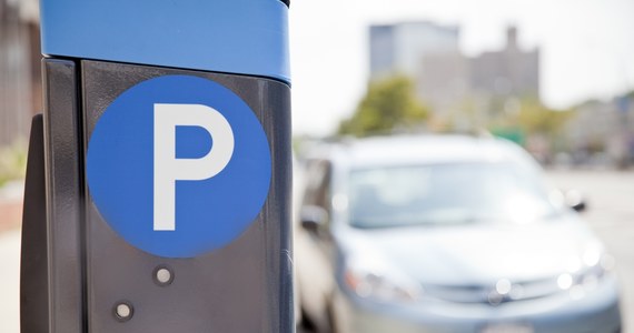 Od jutra (26 czerwca) powiększy się strefa płatnego parkowania we Wrocławiu. W mieście przybędzie blisko 680 płatnych miejsc parkingowych.
