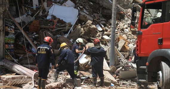W nadmorskim mieście Aleksandria w Egipcie zawalił się 13-piętrowy budynek mieszkalny. Ranne zostały co najmniej 4 osoby. Akcja ratunkowa nadal trwa, bo według lokalnych mediów pod gruzami mogą znajdować się ludzie. 