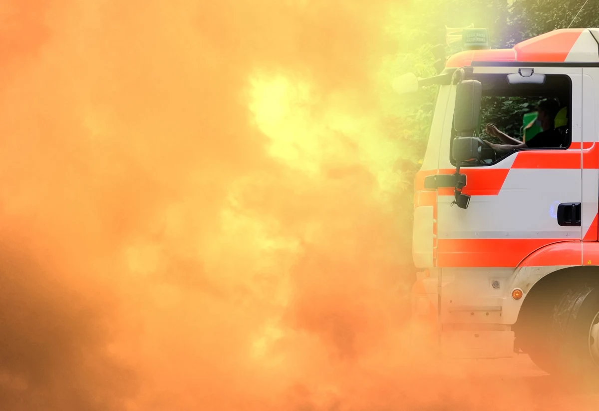 Po pożarze w Kazimierzowie (woj. warmińsko-mazurskie) ciężarówki przewożącej pelet zablokowana została trasa S7 niedaleko Elbląga. Utrudnienia powstały dla jadących dla jadących w obydwu kierunkach.