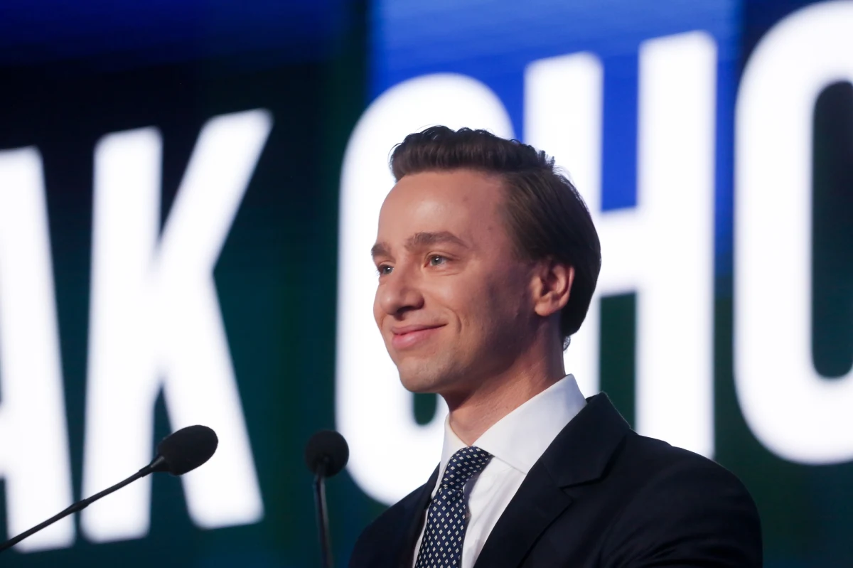 Konfederacja trzecią siłą polityczną w Polsce? Takiego zdania jest aż 39,4 proc respondentów przeprowadzonego dla "Rzeczpospolitej" sondażu IBRiS.