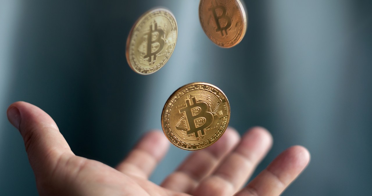 Czym jest bitcoin? Poznaj wady i zalety kryptowaluty - Biznes w INTERIA.PL