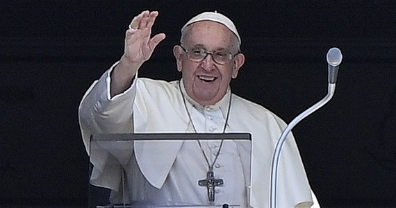 Audiencja generalna papieża Franciszka w środę będzie ostatnią przed tradycyjną lipcową przerwą. Następna audiencja odbędzie się 9 sierpnia - poinformowała Prefektura Domu Papieskiego. Zawieszone też zostaną inne papieskie audiencje dla grup pielgrzymów.