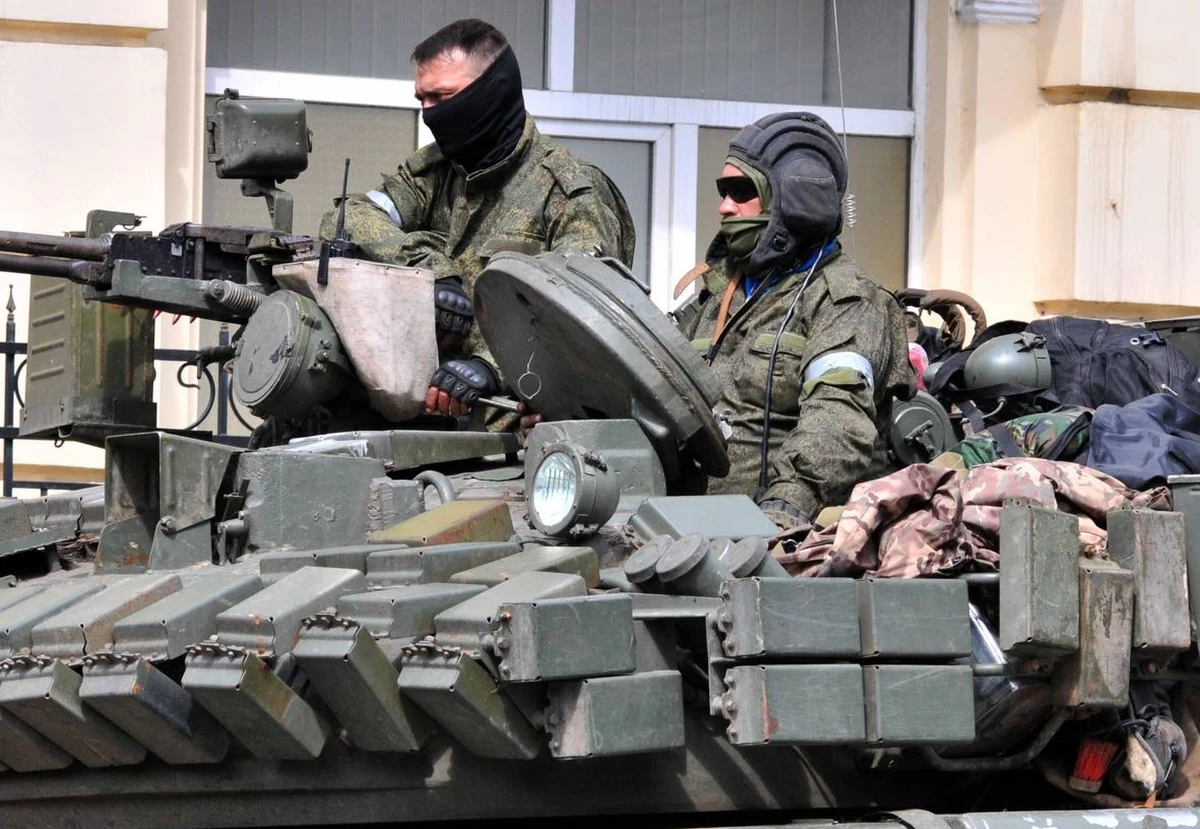 Szef grupy Wagnera Jewgienij Prigożyn miał wsparcie rosyjskich generałów, którzy wiedzieli o jego buntowniczych planach. Jednym z pomagierów miał być Siergiej Surowikin, dowódca wojsk rosyjskich w Syrii i Ukrainie – podaje "New York Times". 