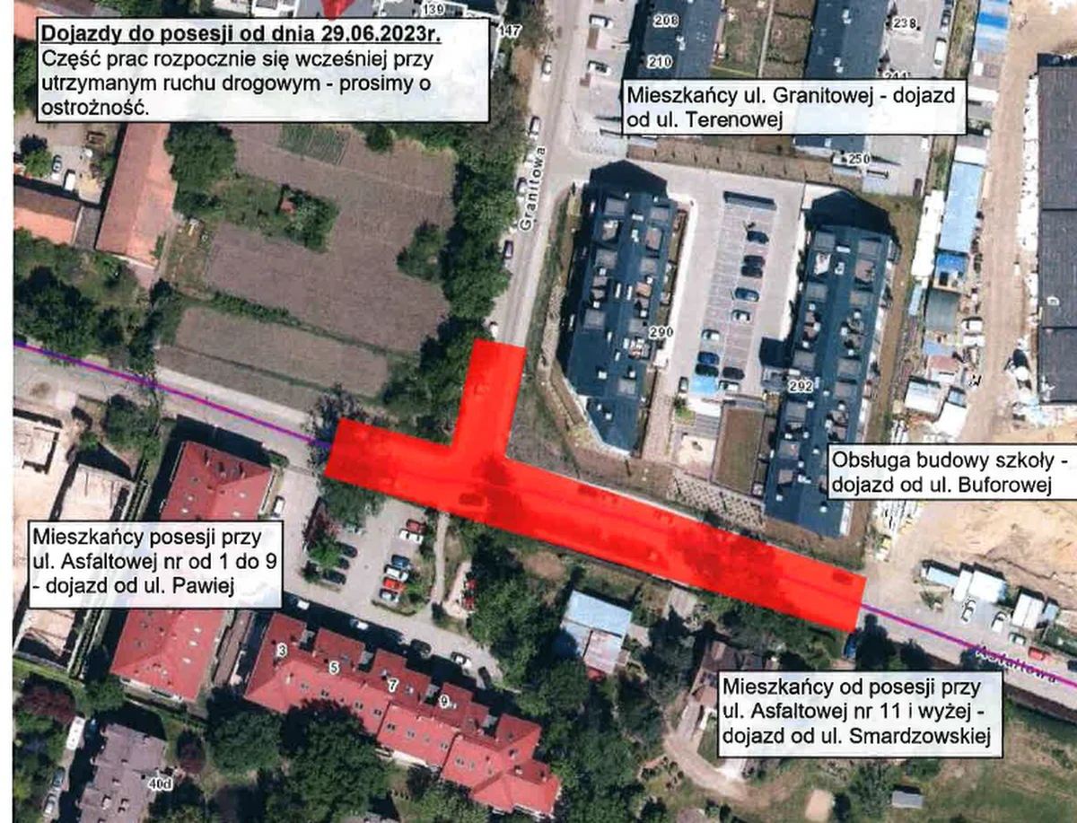 Jeszcze w tym tygodniu rozpoczną się prace na kolejnym odcinku ulicy Asfaltowej. To oznacza, że wprowadzone zostaną zmiany w organizacji ruchu. Roboty będą trwać na odcinku od  skrzyżowania z ul. Granitową do połączenia z nowym rondem 