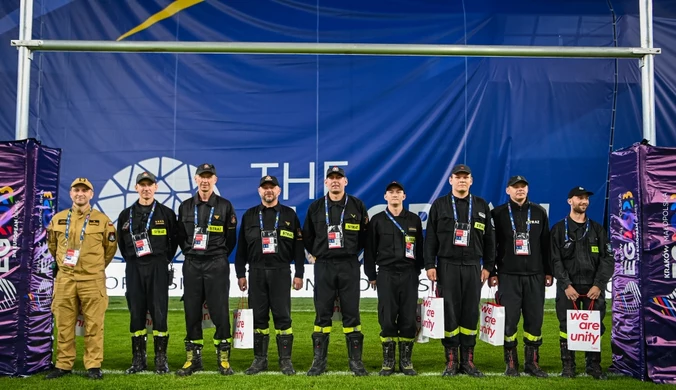 Strażacy ratują igrzyska europejskie. Cały stadion bił brawo