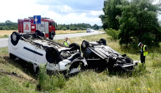 Tragedia pod Opolem. Auta dachowały, nie żyje pasażer