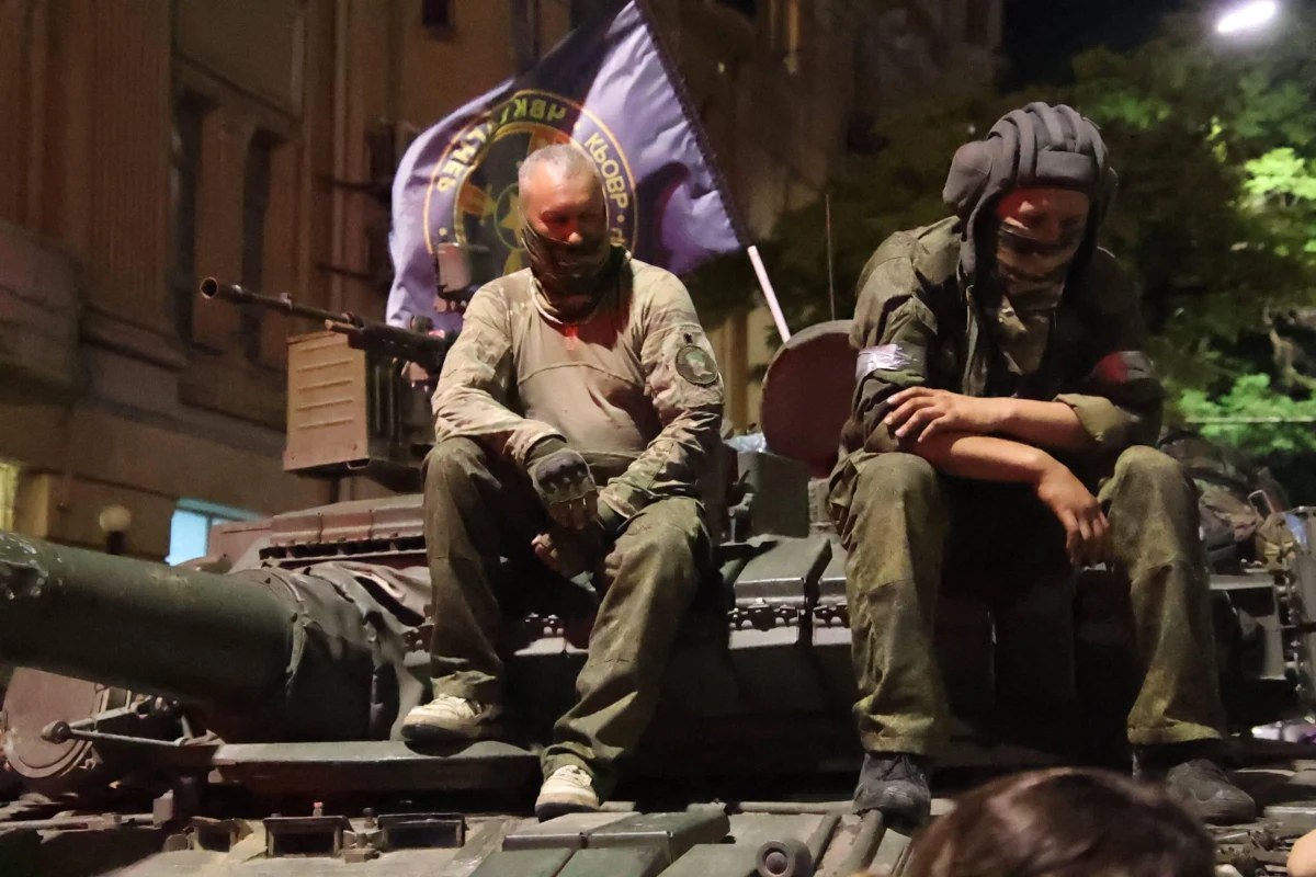 W sieci pojawiły się zdjęcia satelitarne pokazujące prawdopodobną lokalizację obozu najemników z Grupy Wagnera. Mieszkańcy Osipowiczy, białoruskiego miasta w obwodzie mohylewskim mają być zaniepokojeni możliwym pojawieniem się tam wojsk rosyjskich.