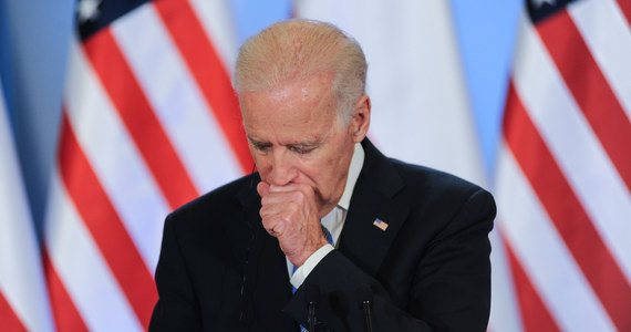 ​Prezydent USA Joe Biden zaczął niedawno używać aparatu CPAP podczas snu w związku z tym, że cierpi na zespół bezdechu sennego - powiedział rzecznik Białego Domu Andrew Bates, cytowany przez agencję Bloomberga. Biden zmaga się z tą dolegliwością od 2008 roku.