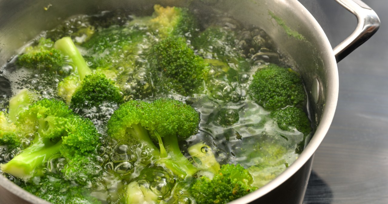Tak podbijesz zdrowotną moc brokułów. Do tego będą smakować wyśmienicie