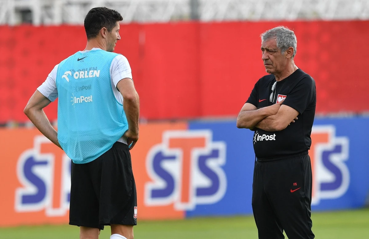 Piłkarska reprezentacja Polski niżej w rankingu FIFA. W najnowszym notowaniu Biało-Czerwoni zajmują 26. miejsce, co oznacza spadek o trzy pozycje. Na czele jest mistrz świata - reprezentacja Argentyny.