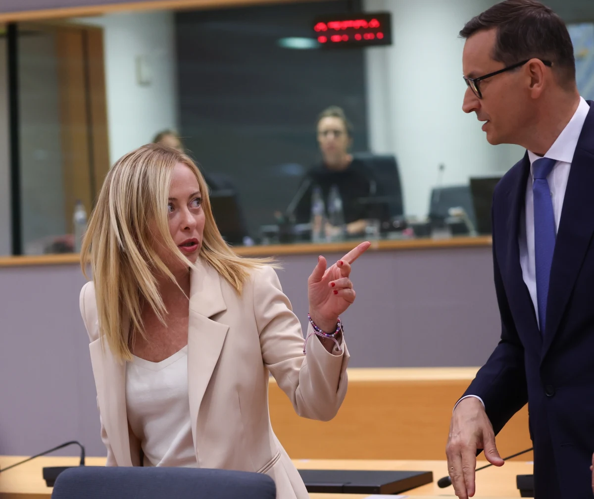 W pierwszym dniu obrad szczytu Unii Europejskiej Polska i Węgry blokowały w czwartek porozumienie w sprawie migracji. Uniemożliwiło to przyjęcie wniosków na ten temat przez Radę Europejską. Dziś rozmowy będą kontynuowane.