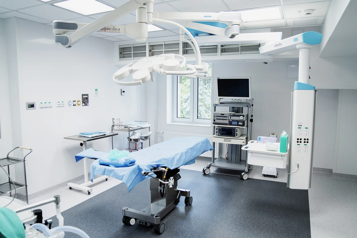 Zakończył się remont bloku operacyjnego w Ośrodku Szpitalnym im. M. Madurowicza Wojewódzkiego Specjalistycznego Szpitala im. M. Pirogowa w Łodzi. Przebudowa i dostosowanie do europejskich standardów kosztowało 6,5 mln zł.