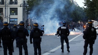 Zamieszki we Francji. Stanęła komunikacja publiczna