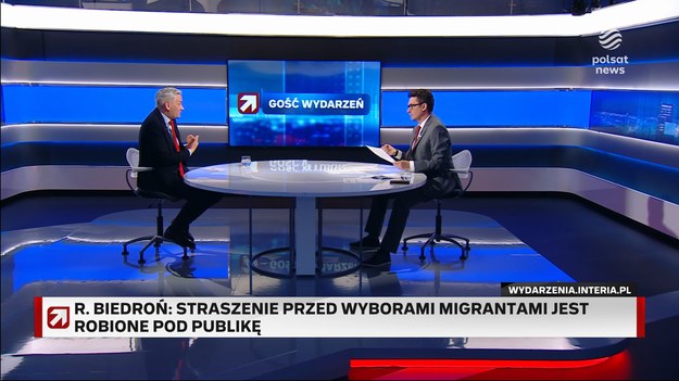 Robert Biedroń odniósł się do badań mówiących, że Polacy nie chcą przyjmowania migrantów.- Ci ludzie się boją, bo wiedzą, że Polska jest w rękach nieodpowiedzialnych ludzi. To co opowiadają Morawiecki, Kaczyński czy Tusk, może budować w głowie demony - powiedział w programie "Gość Wydarzeń".- Musimy przedstawić jasne propozycje, co chcemy jako Polska z problemem migrantów zrobić, bo od niego nie uciekniemy. Jako Lewica proponujemy, żeby rozwiązać to na poziomie solidarnej polityki unijnej, która zakłada pomoc nielegalnym imigrantom na miejscu, a tym którzy powinni tu trafić, zaoferuje pracę i reguły funkcjonowania. Tego Morawiecki, Kaczyński ani Tusk nie proponują - ocenił Robert Biedroń.Europoseł zabrał także głos na temat trwających we Francji zamieszek. - To są obywatele Francji, to nie są nielegalni imigranci. To są ludzie, którzy przez błędy polityki asymilacyjnej, są sfrustrowani tym, jak żyją - powiedział Robert Biedroń. - Możemy wybrać inny model, Francja nie jest najlepszym modelem. Ma historię postkolonialną. My takiej historii nie mamy, jesteśmy w stanie to zrobić mądrze i po ludzku - dodał współprzewodniczący Nowej Lewicy.