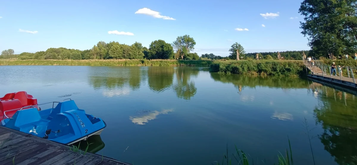 Jak informuje Instytut Meteorologii i Gospodarki Wodnej, przed nami tydzień z typowo letnią aurą. Na termometrach - w zależności od regionu - zobaczymy od 20 do 30 stopni. Przydadzą się także parasole, bo prognozowane są przelotne opady deszczu i burze. 