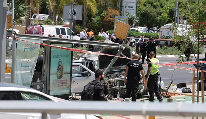 Izrael: Samochód wjechał w tłum ludzi. Są ranni