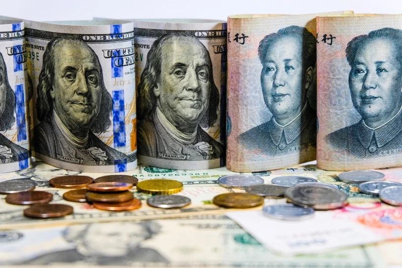 10 państw chce wprowadzić nową walutę. Co z dominacją dolara?